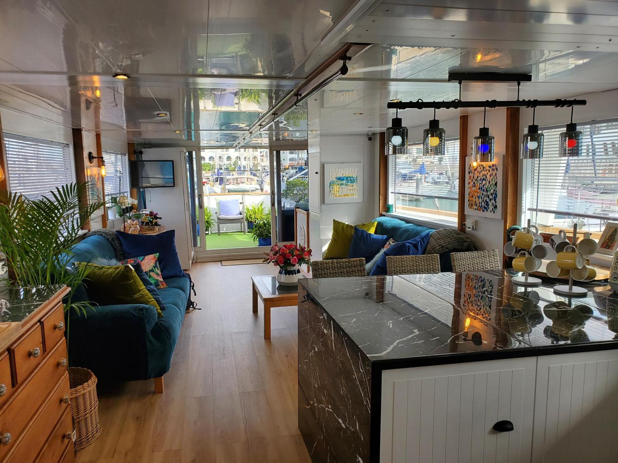 Jasmine Coral Jay Boutique Boatel Ocean Village Γιβραλτάρ Εξωτερικό φωτογραφία