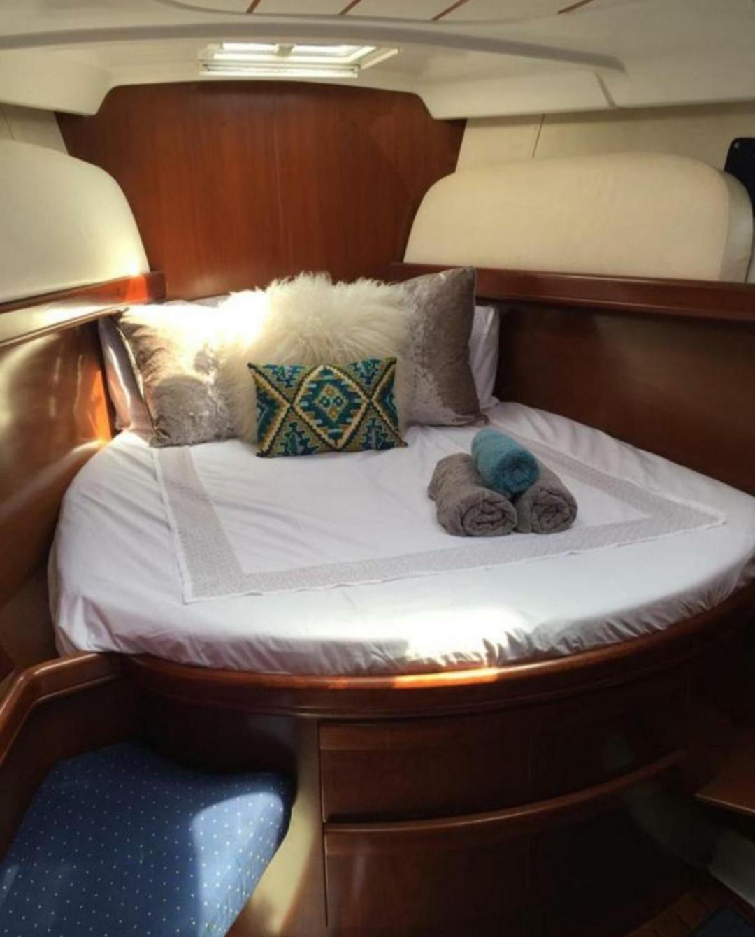Jasmine Coral Jay Boutique Boatel Ocean Village Γιβραλτάρ Δωμάτιο φωτογραφία